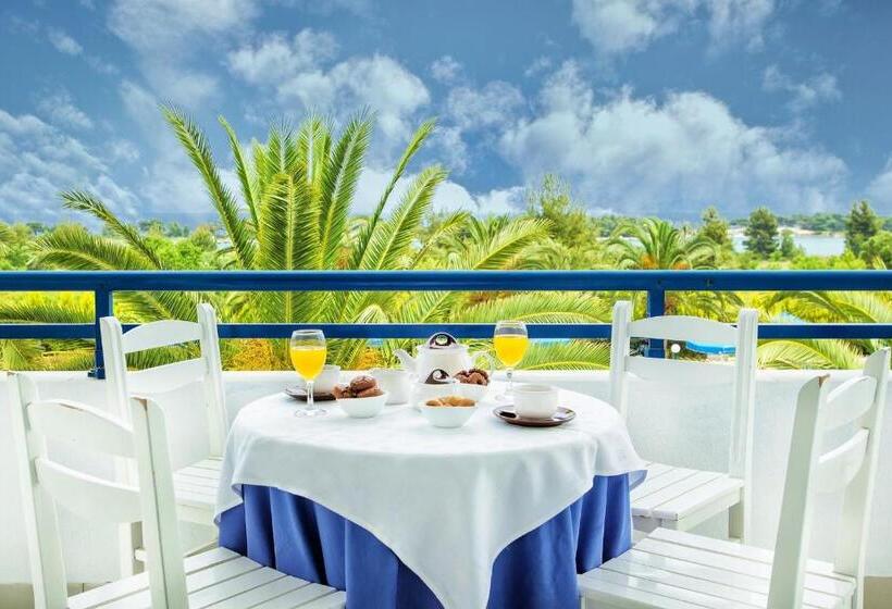 Hotelli Xenios Port Marina