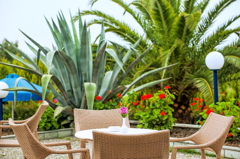 Hotelli Xenios Port Marina