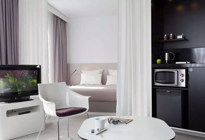 Novotel Suites Paris Issy Les Moulineaux