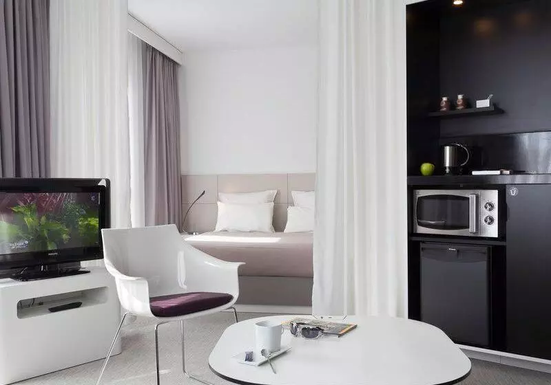 Novotel Suites Paris Issy Les Moulineaux