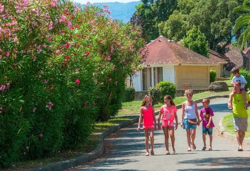 اقامتگاه Le Village Des Isles