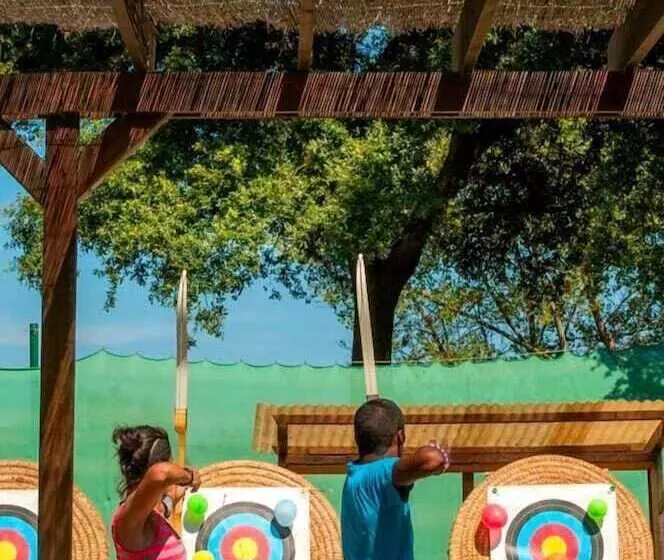 اقامتگاه Le Village Des Isles