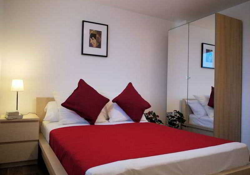 Star Wharf Apartments