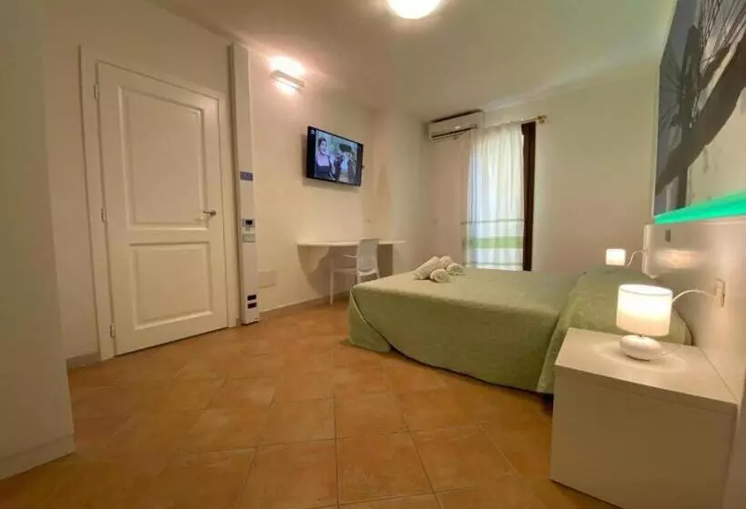 103 Boutique Hotel Stintino