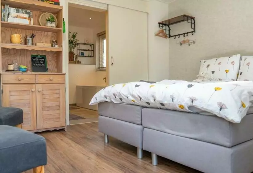 ベッドアンドブレックファースト De Anselier