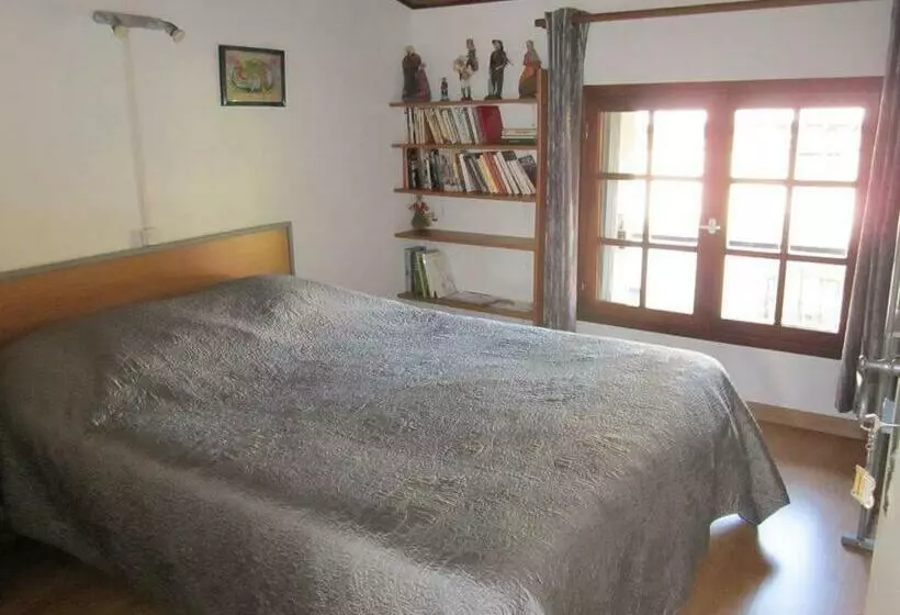 Aamiaismajoitus (B&B) La Cle Des Champs