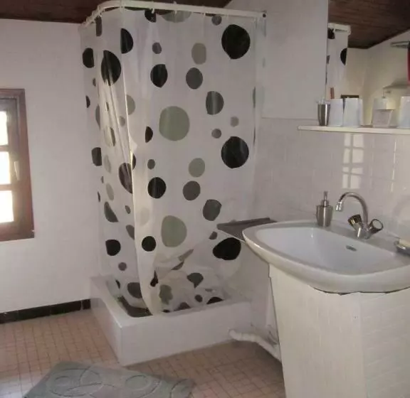 Aamiaismajoitus (B&B) La Cle Des Champs