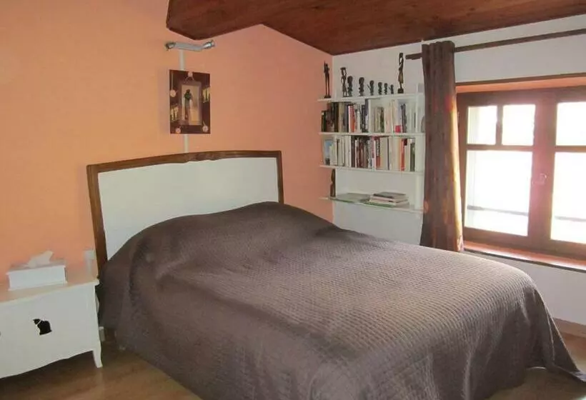 Aamiaismajoitus (B&B) La Cle Des Champs