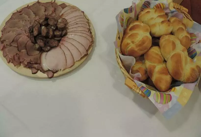 تختخواب و صبحانه Marijin Dom   Retreat House