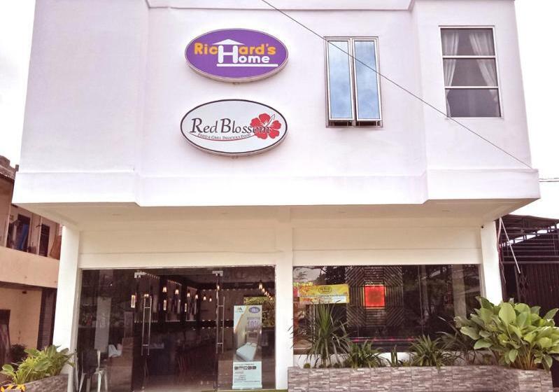 צימר Richard S Home