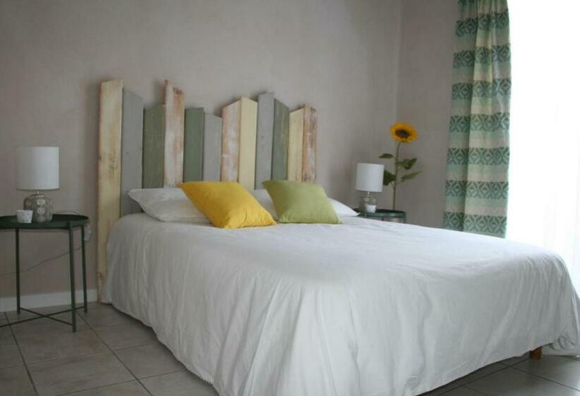 צימר Villa Helianthe