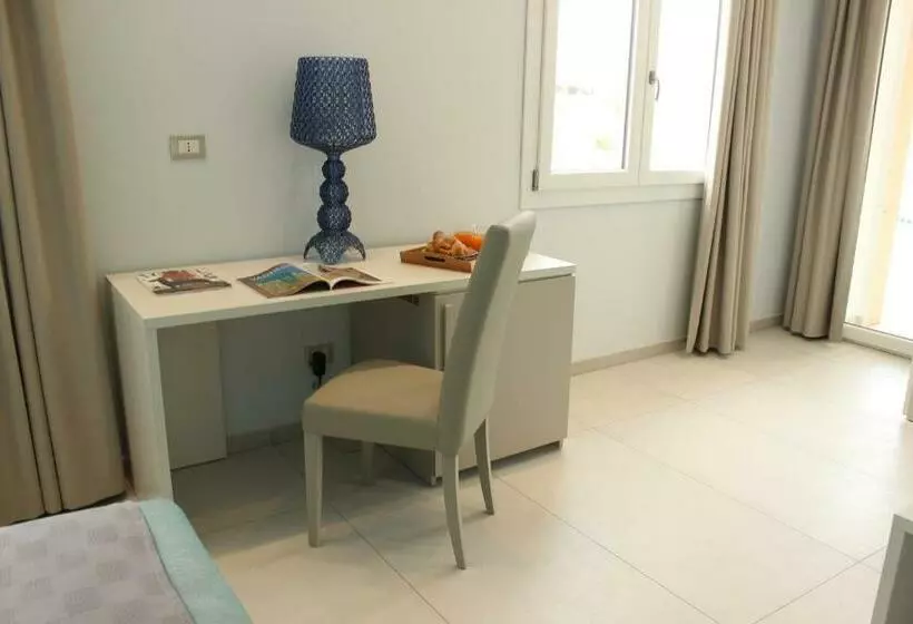 103 Boutique Hotel Stintino