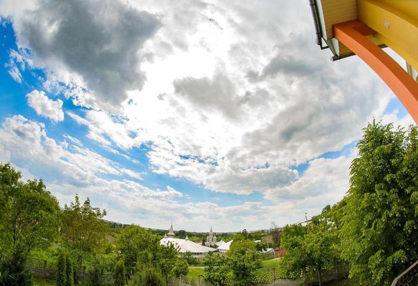 پانسیون Casa Liana