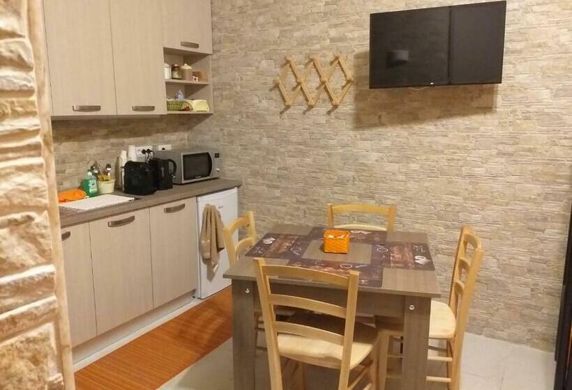 تختخواب و صبحانه I Marchesi Del Grillo   Vicinanze Stazione, Campus, Policlinico