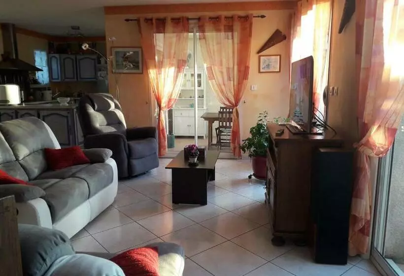 Aamiaismajoitus (B&B) Lauriers Roses