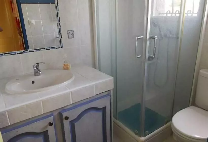 Aamiaismajoitus (B&B) Lauriers Roses