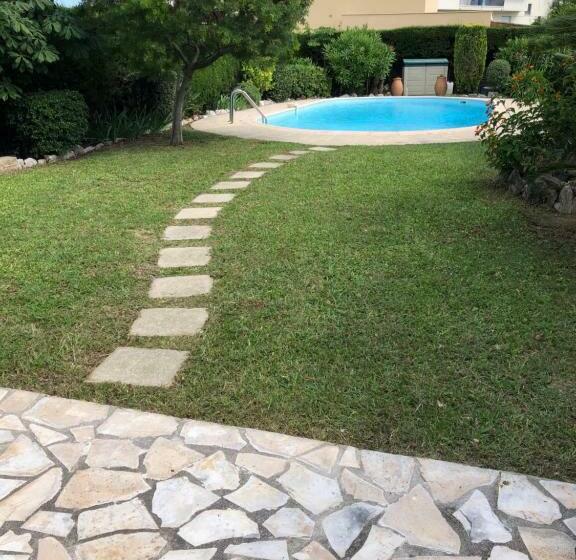 住宿加早餐  Villa C3 Arthur Rimbaub Chambre D’hôte Piscine Proche Mer Plage 600m