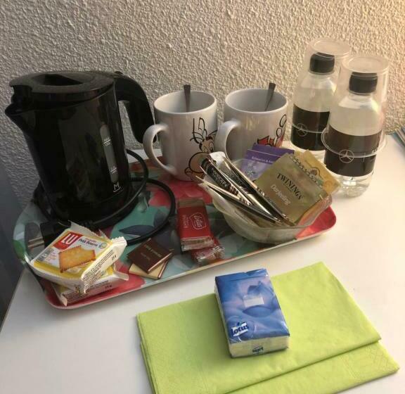 住宿加早餐  Villa C3 Arthur Rimbaub Chambre D’hôte Piscine Proche Mer Plage 600m