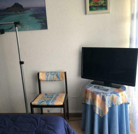 住宿加早餐  Villa C3 Arthur Rimbaub Chambre D’hôte Piscine Proche Mer Plage 600m