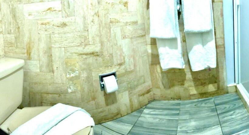 Bonita Suite Torres Gemelas