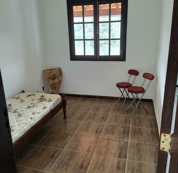 Hostel Ares Do Mundo