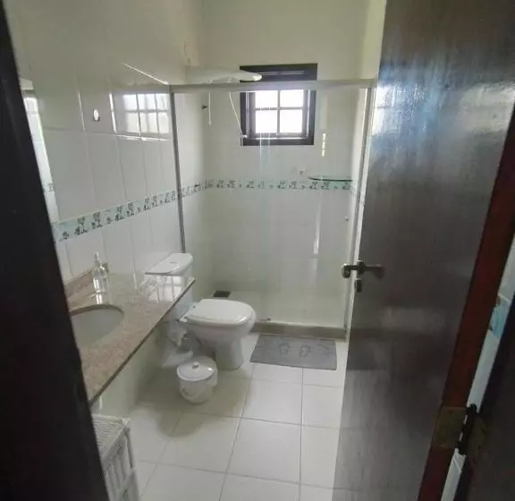 Hostel Ares Do Mundo