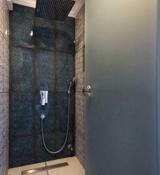 בית מלון כפרי Ece Marina Suites