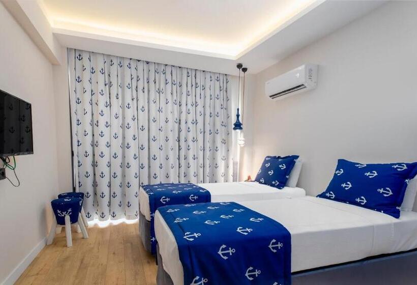 בית מלון כפרי Ece Marina Suites