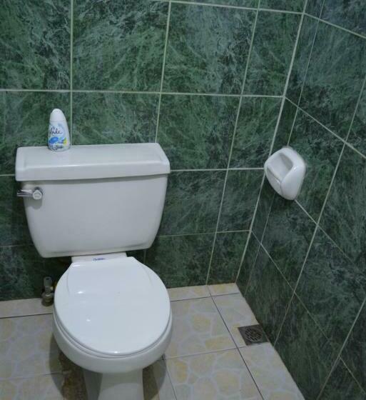 بنسيون Barkada / Group Budget Room Cebu City