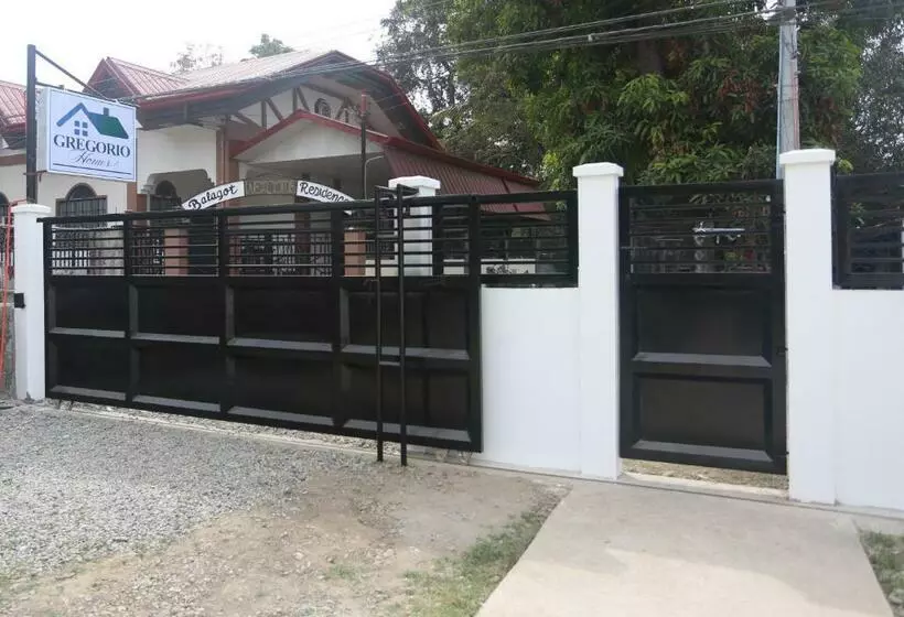 Majatalo Gregorio Homes