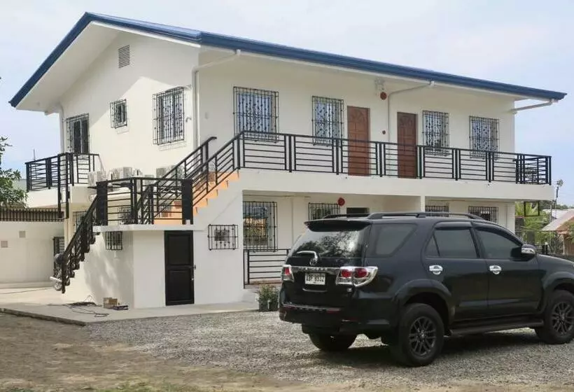 Majatalo Gregorio Homes