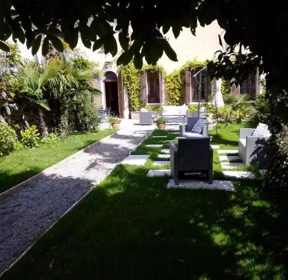 ペンション Residenza La Dimora Imperfetta