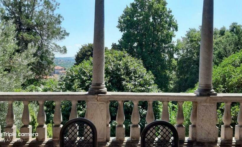 צימר Villa Magnolia Lago Maggiore