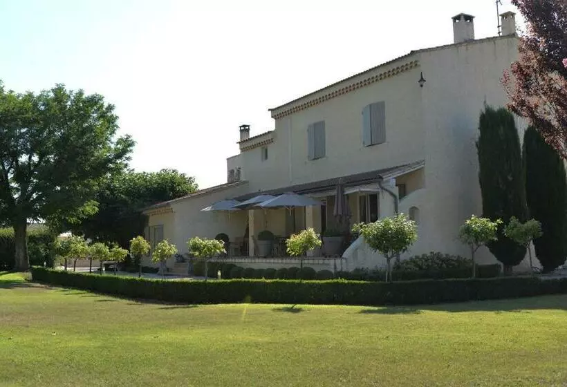 Aamiaismajoitus (B&B) Domaine Des écureuils