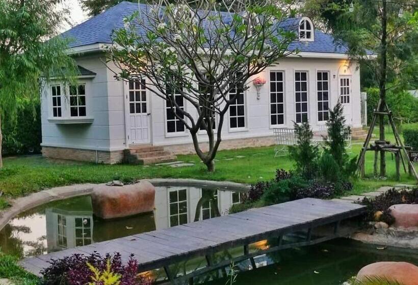 Bed and Breakfast Je T Aime Cafe & Villa