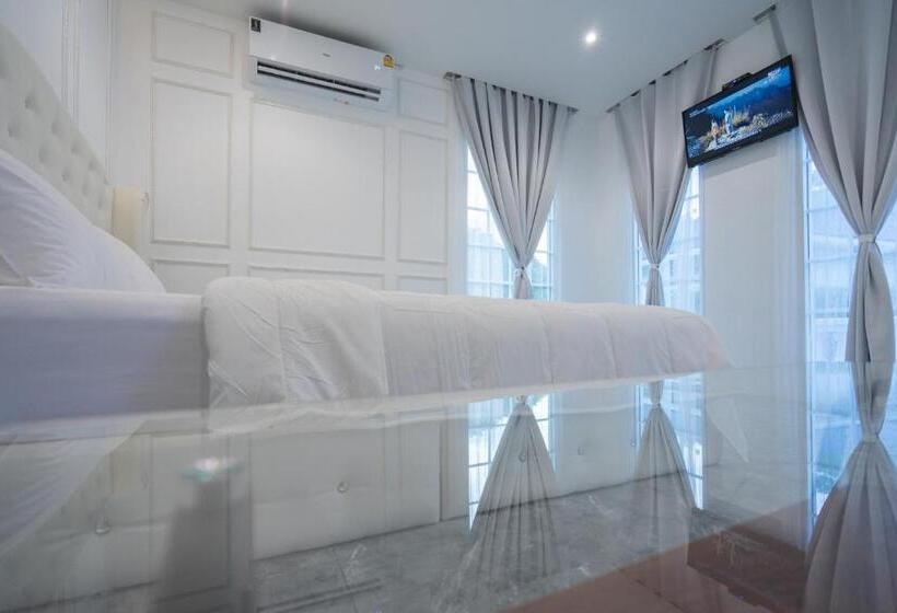 Bed and Breakfast Je T Aime Cafe & Villa