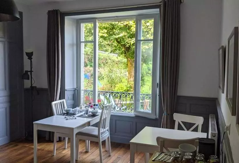 ベッドアンドブレックファースト La Maison Normande