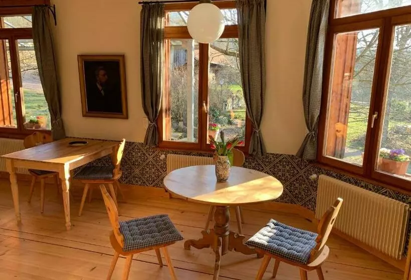 ベッドアンドブレックファースト Le Manoir Des Sens   Forêt De Bergheim