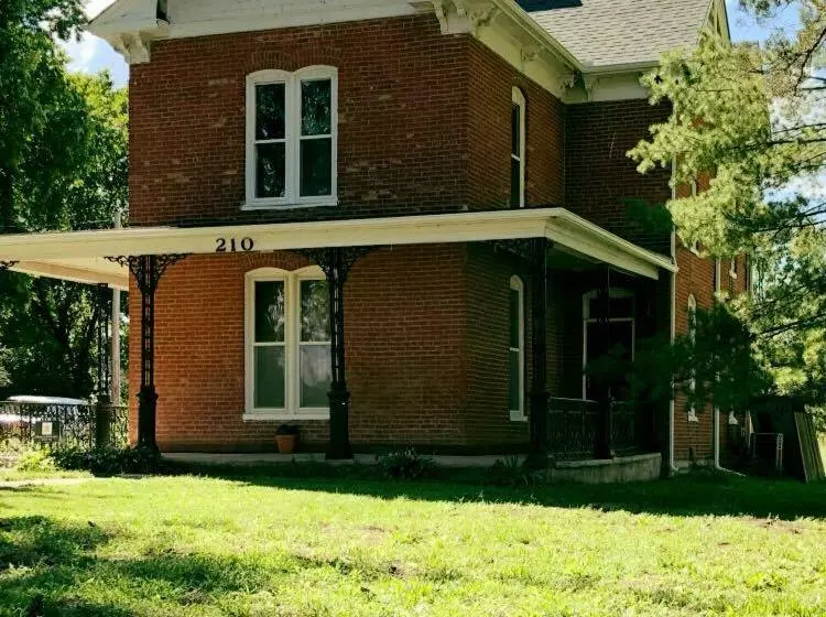 Aamiaismajoitus (B&B) Smithville Historical Museum And Inn