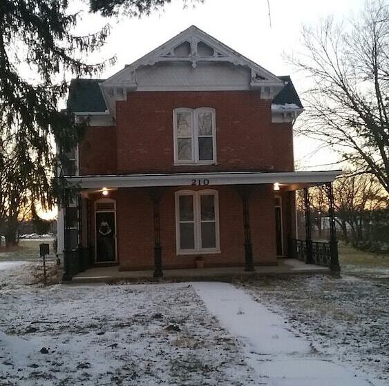 住宿加早餐  Smithville Historical Museum And Inn