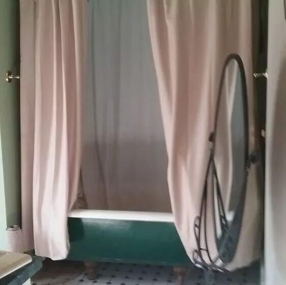 Aamiaismajoitus (B&B) Smithville Historical Museum And Inn