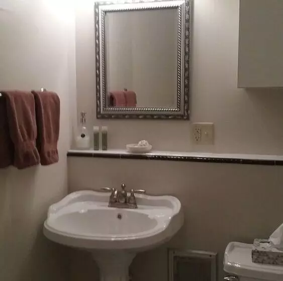 Aamiaismajoitus (B&B) Smithville Historical Museum And Inn