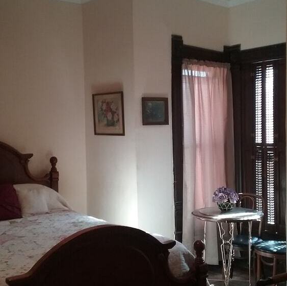 住宿加早餐  Smithville Historical Museum And Inn