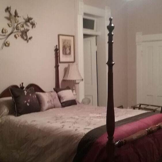 住宿加早餐  Smithville Historical Museum And Inn