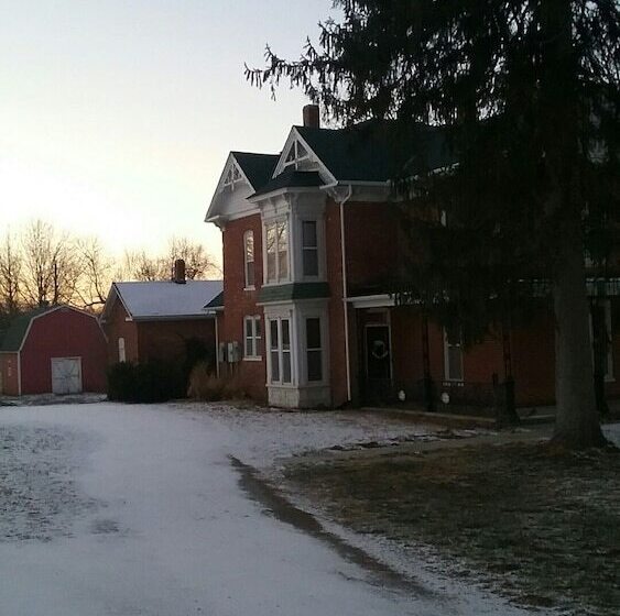 住宿加早餐  Smithville Historical Museum And Inn