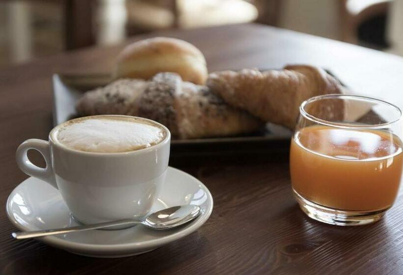 ベッドアンドブレックファースト Tra I Castelli