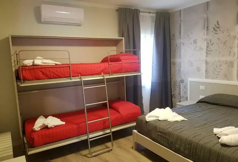 Aamiaismajoitus (B&B) Tra I Castelli