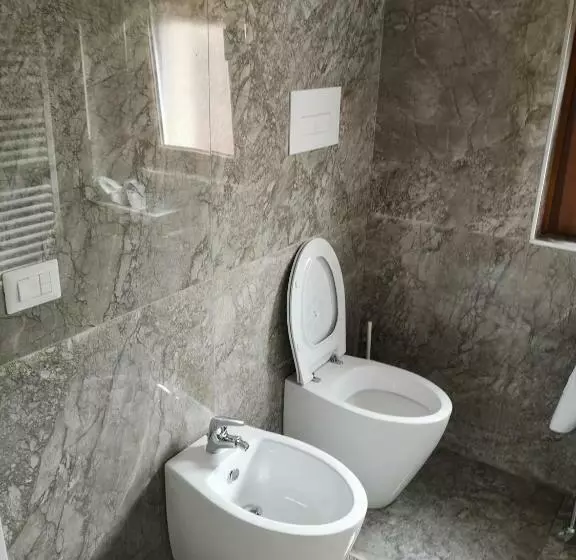 Aamiaismajoitus (B&B) Tra I Castelli