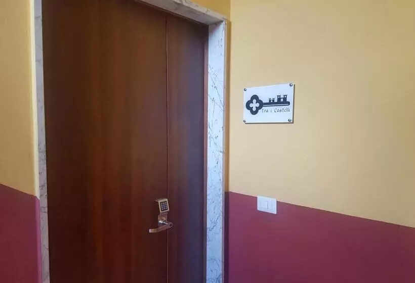 Aamiaismajoitus (B&B) Tra I Castelli