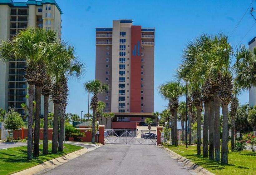 Destin Towers Middle Unit On The Beach!